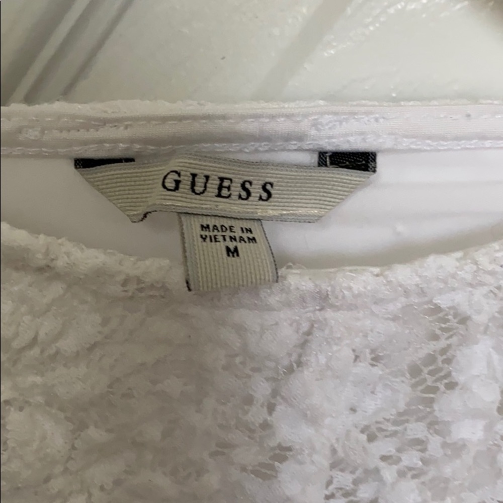 Guess Top - Picture 3 of 3